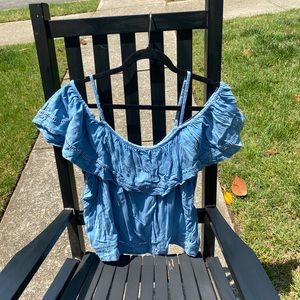 Blue ruffled flowy top